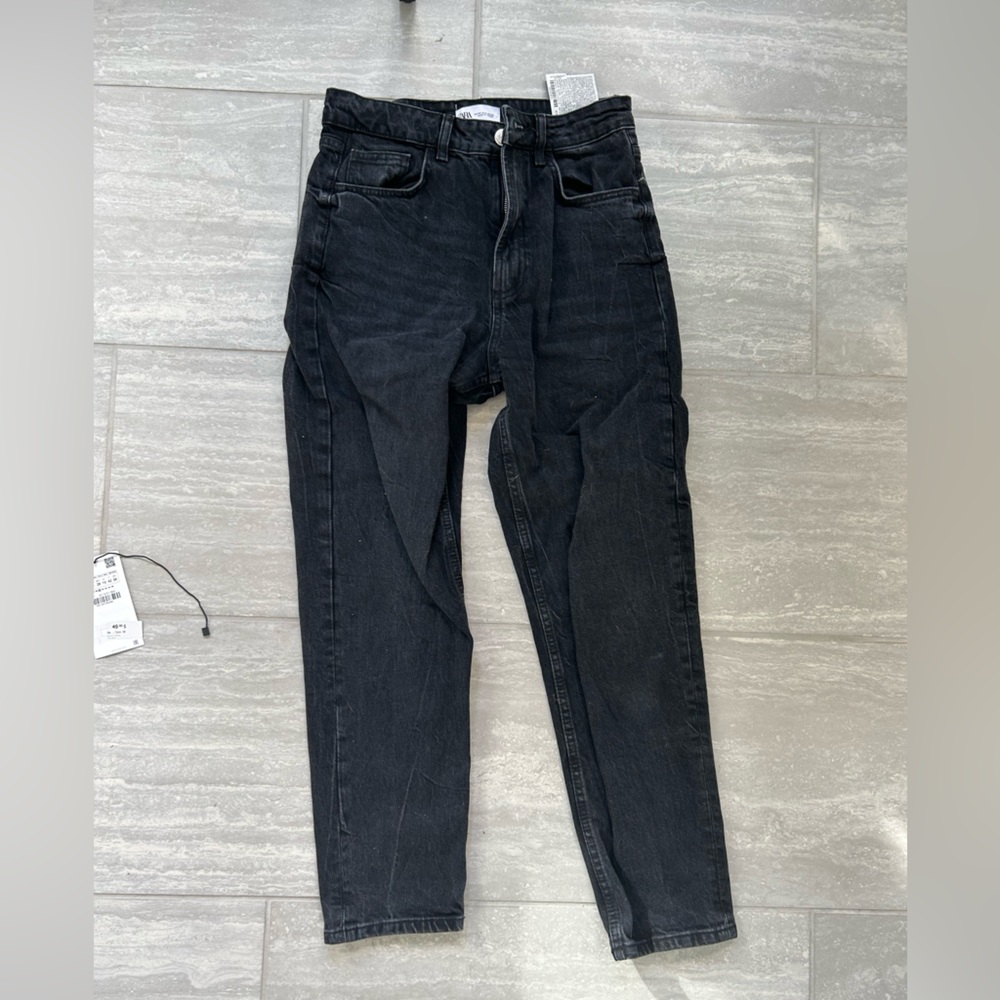 Brand new zara mom fit high wait jeans